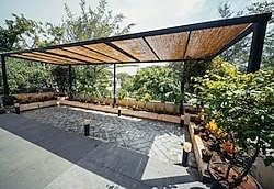Luka Seaside Exterior 8